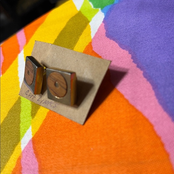 Brown wood gold Square Cufflinks - Picture 3 of 12